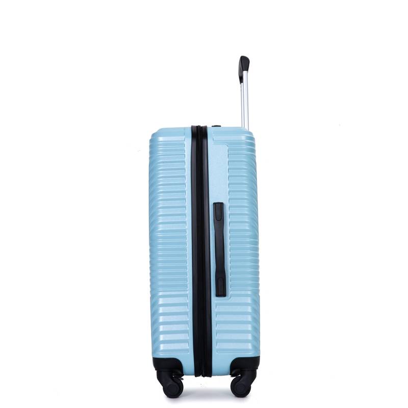 Aqua Breeze Lightweight Luggage Set