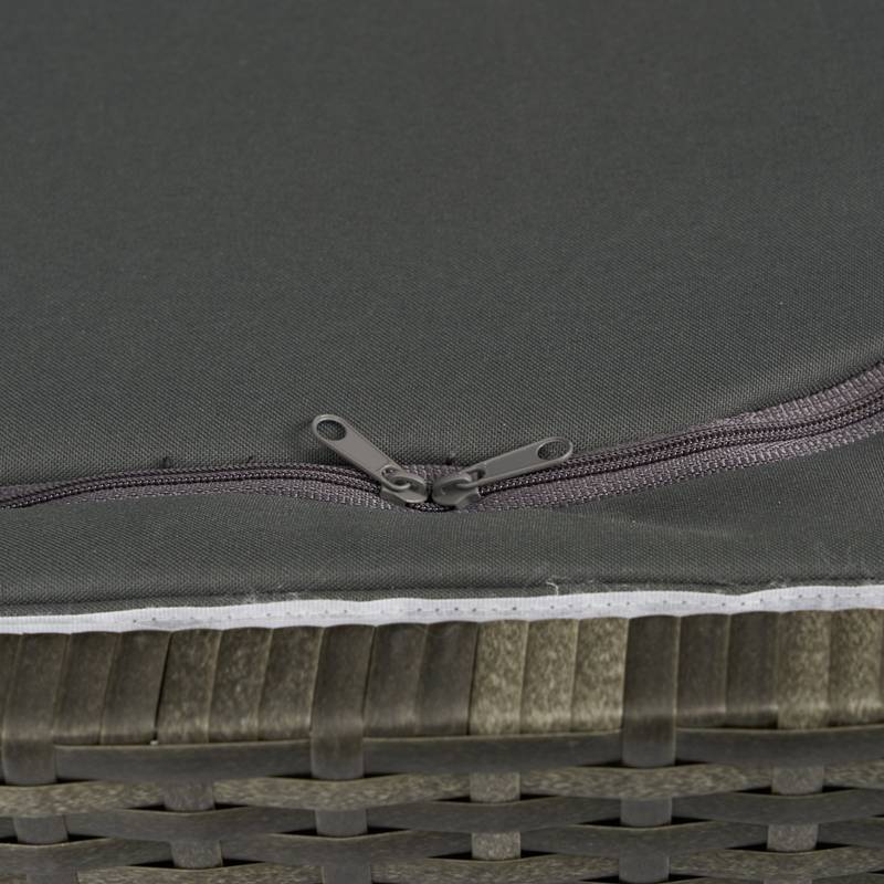 Wicker Patio Storage Box - Stylish Outdoor Organizer for Cushions, Toys, and More!