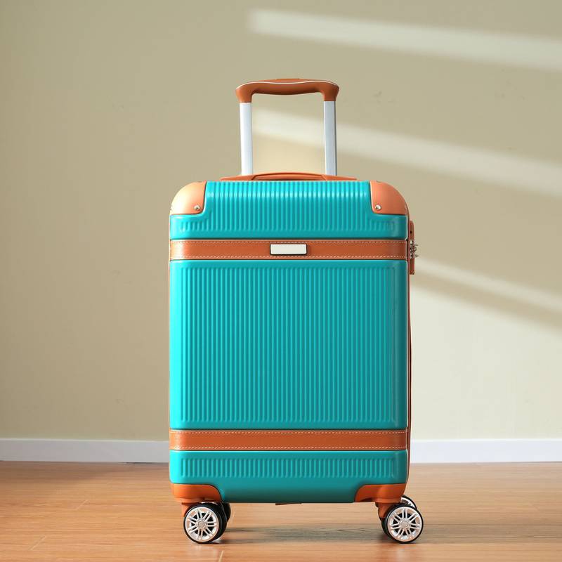Traveler's Dream Hardshell Luggage Set