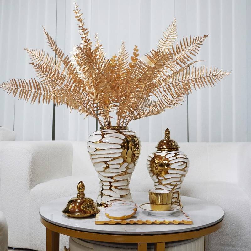 Elegant White & Gold Ginger Jar