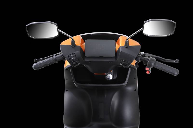 Sturdy Ride: Heavy-Duty Mobility Scooter for All Ages
