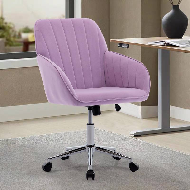 Cozy Comfort Swivel Chair