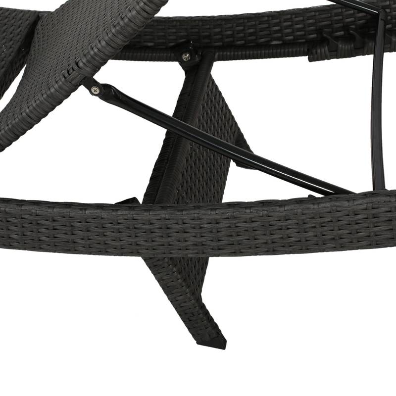 Salem Wicker Chaise Lounge Duo