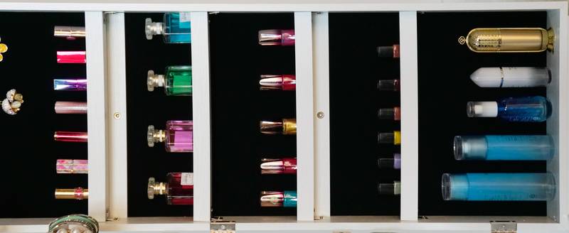 Swivel & Shine Jewelry Mirror