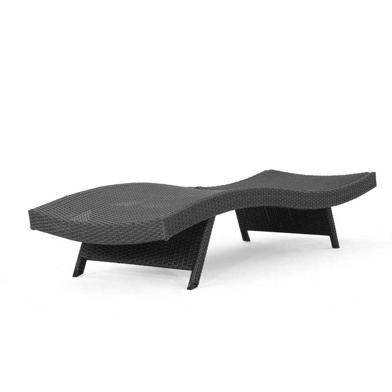 Salem Wicker Chaise Lounge Duo
