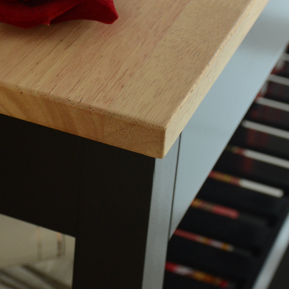 Stylish Mobile Kitchen Island with Lockable Wheels