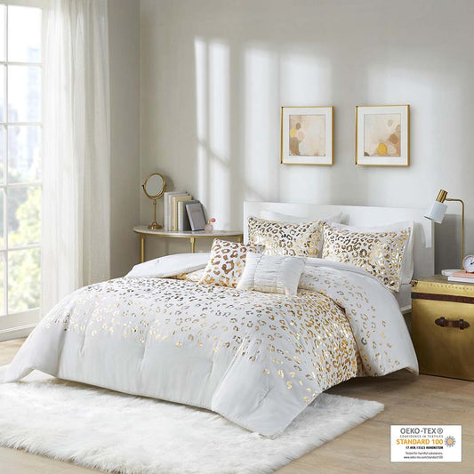 Shimmering Animal Print Comforter Set