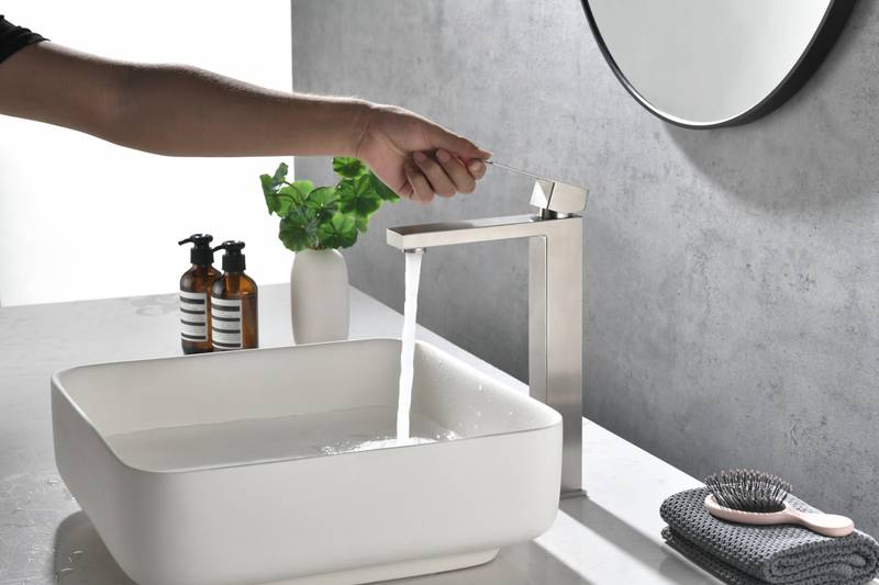 Elegant Waterfall Bathroom Faucet