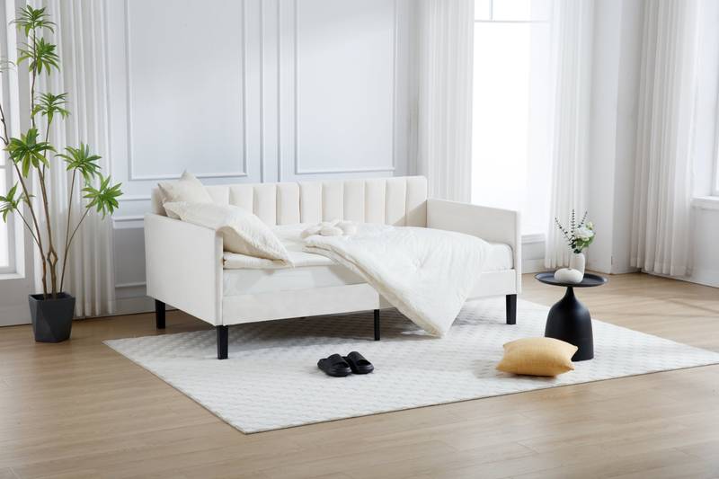 Elegant Velvet Twin Daybed with Tufted Backrest