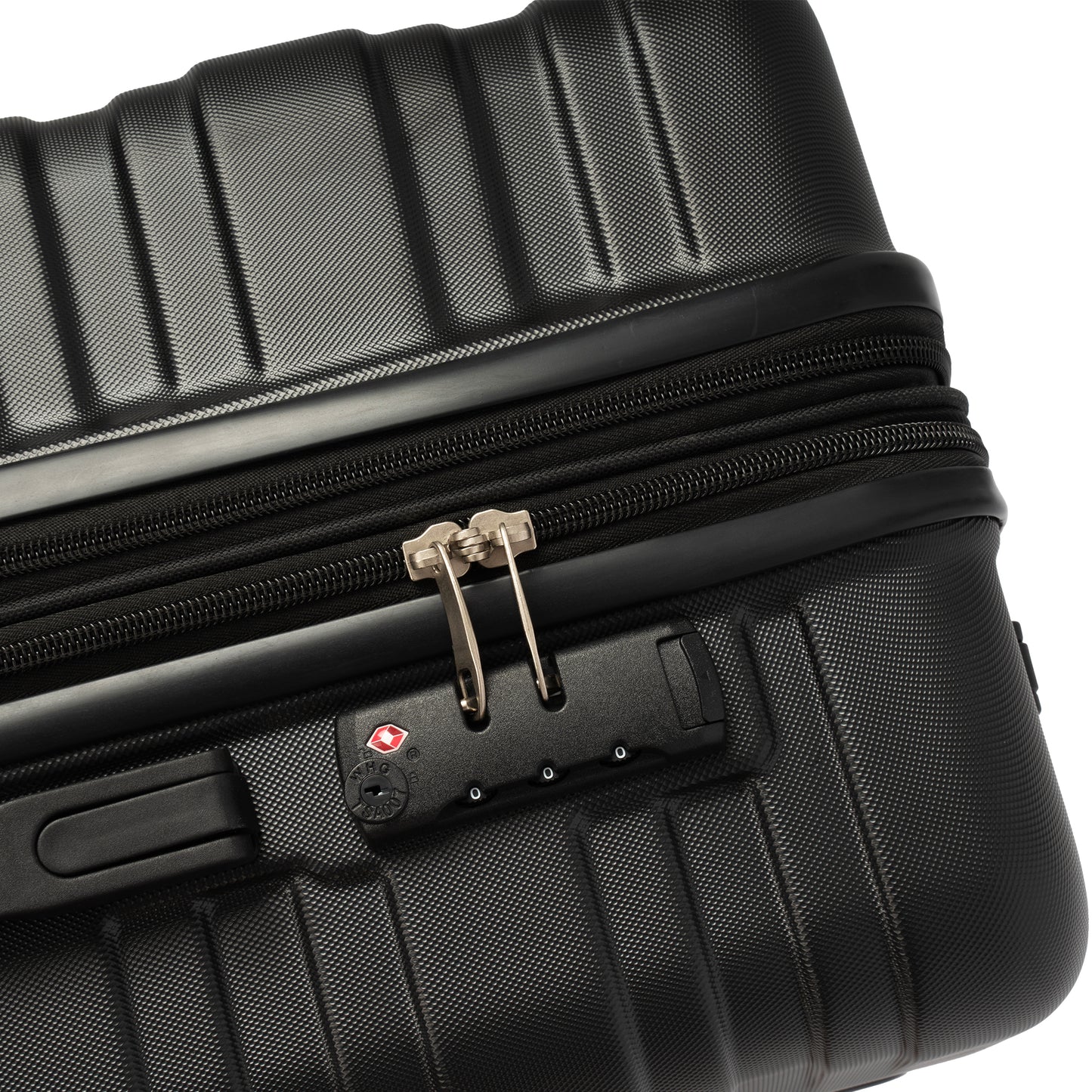 TravelBuddy Spinner Luggage Set