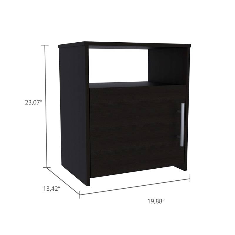 Chic Black Bedroom Suite: Dresser & Nightstands