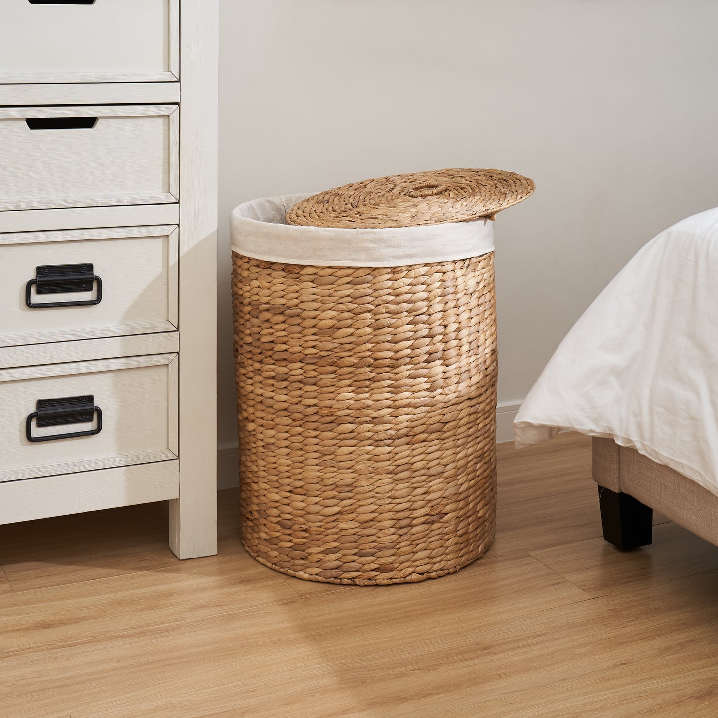 Chic Woven Laundry Basket with Lid