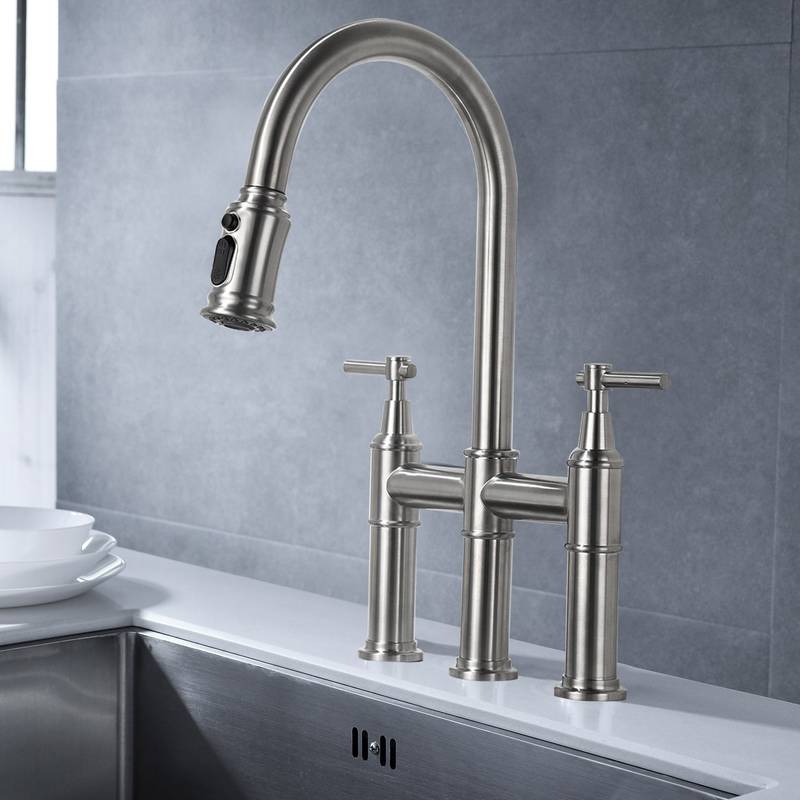 Spotless Pull-Down Kitchen Faucet