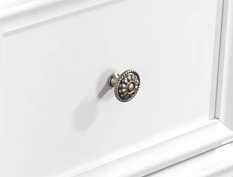 Chic White 7-Drawer Dresser