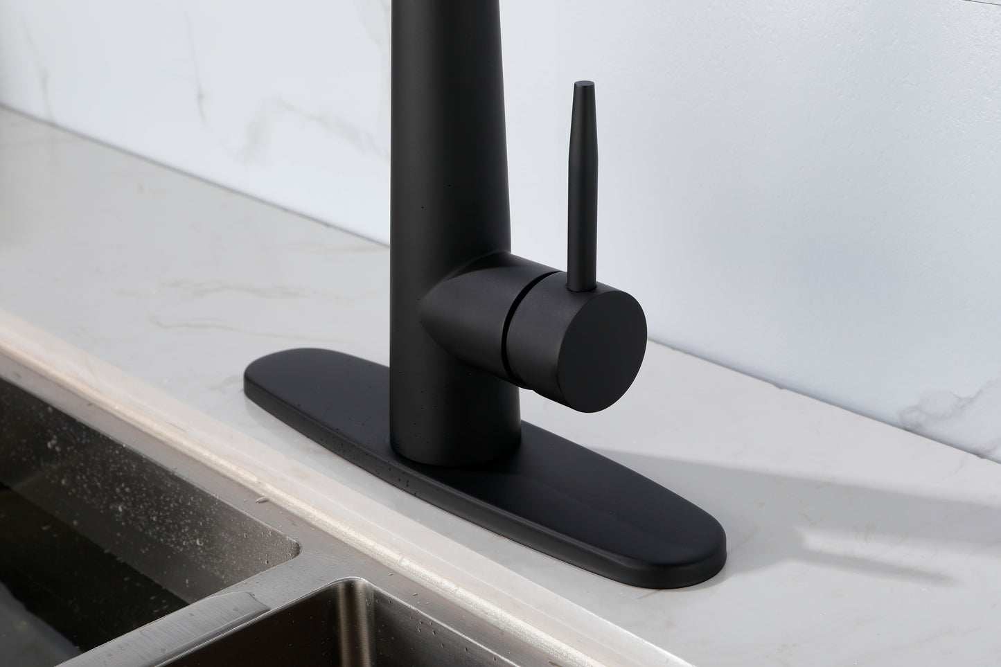 Matte Black Pull Down Kitchen Faucet