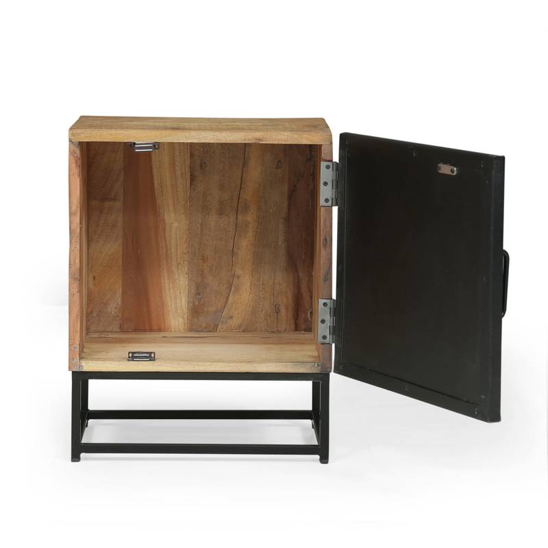 Dreamy Night Stand