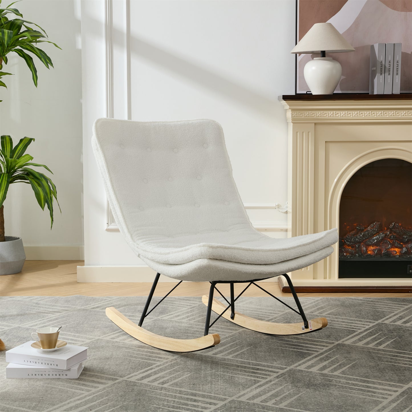 Cozy Rocker Lounge Chair - Stylish & Relaxing for Any Space