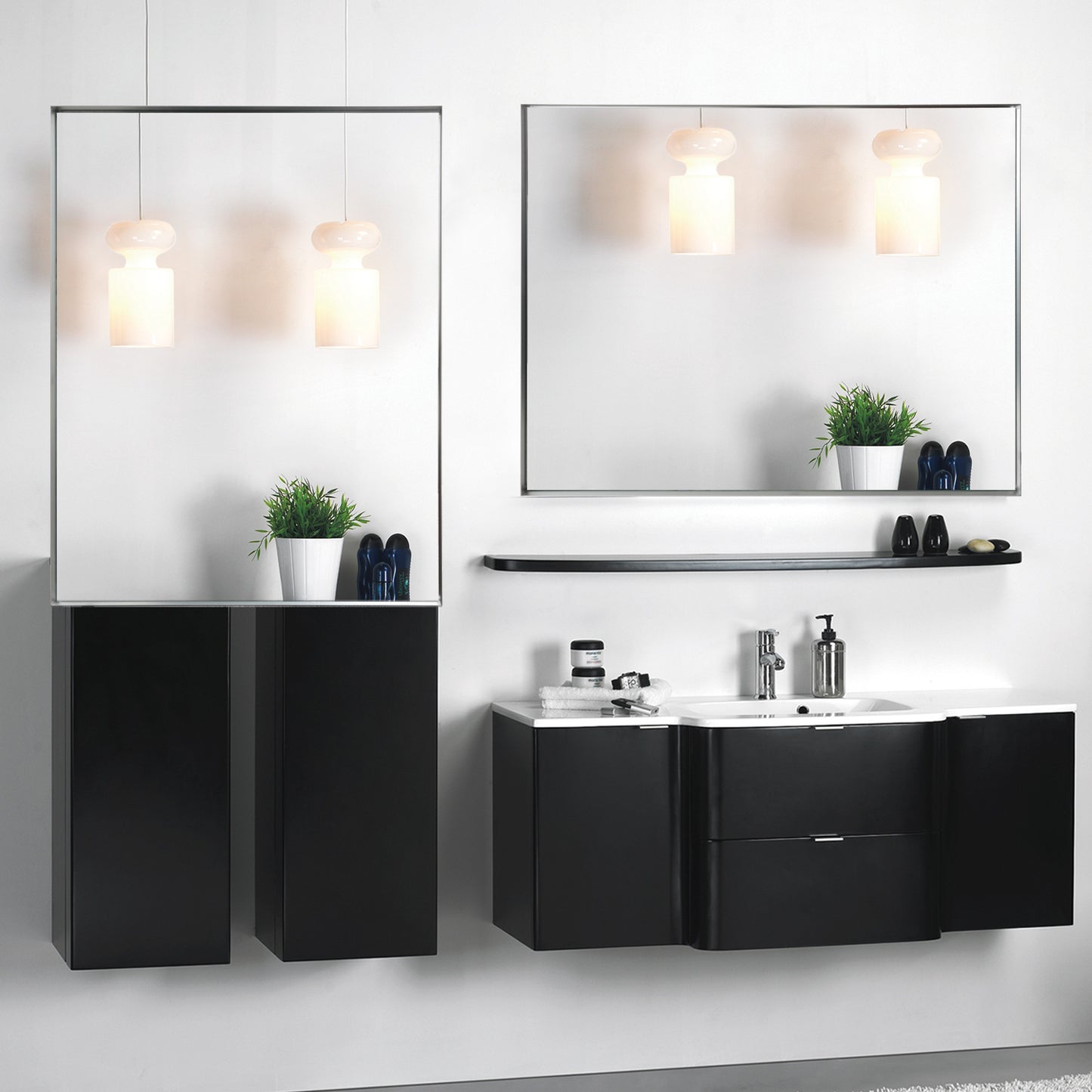 Sleek Silver Beveled Wall Mirror