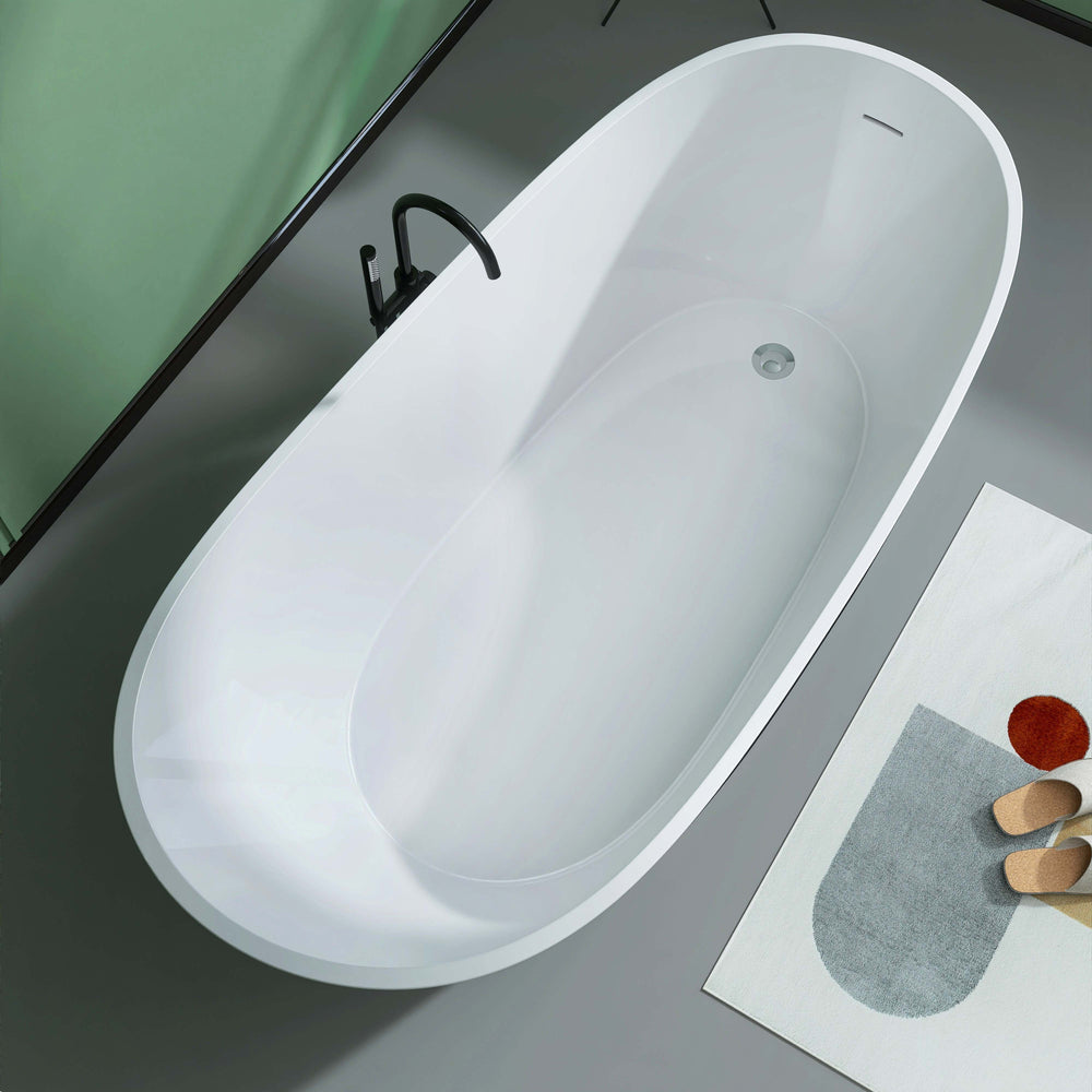 Sleek Oval Soak Tub - Stylish Adjustable Freestanding Bathtub with Easy Drain