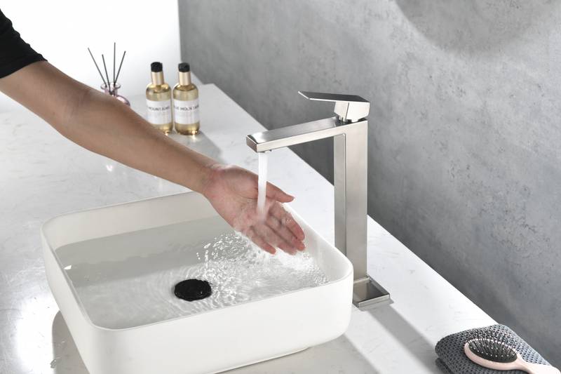 Elegant Waterfall Bathroom Faucet