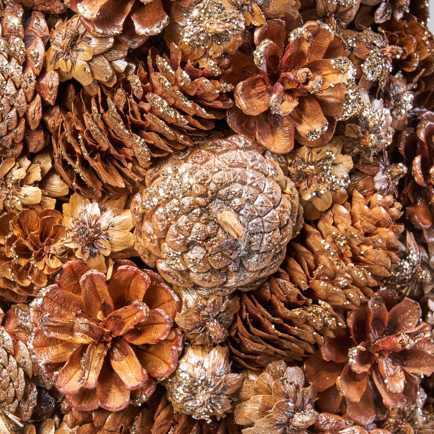 Pine Cone Charm Table Tree