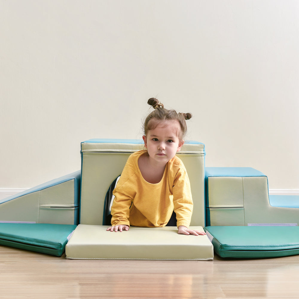 Cuddle Climb Foam Playset