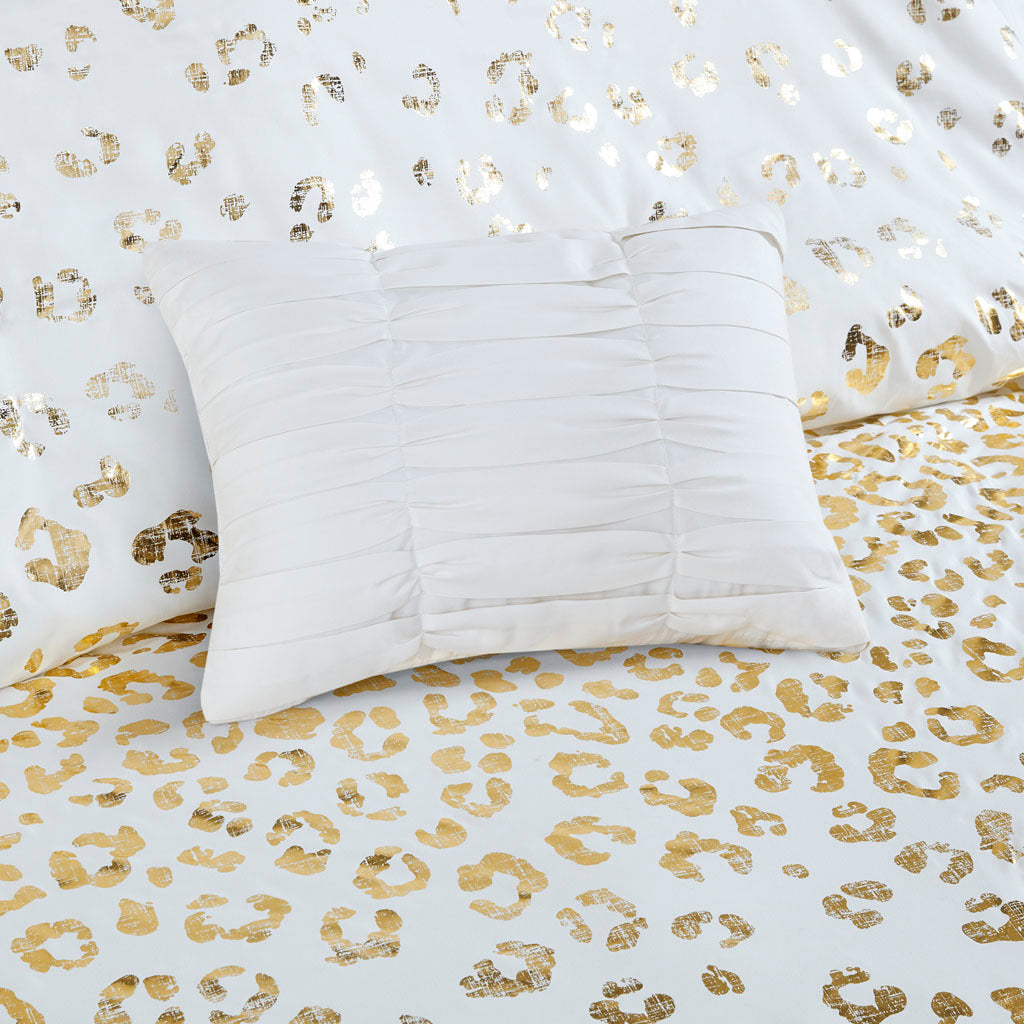 Shimmering Animal Print Comforter Set