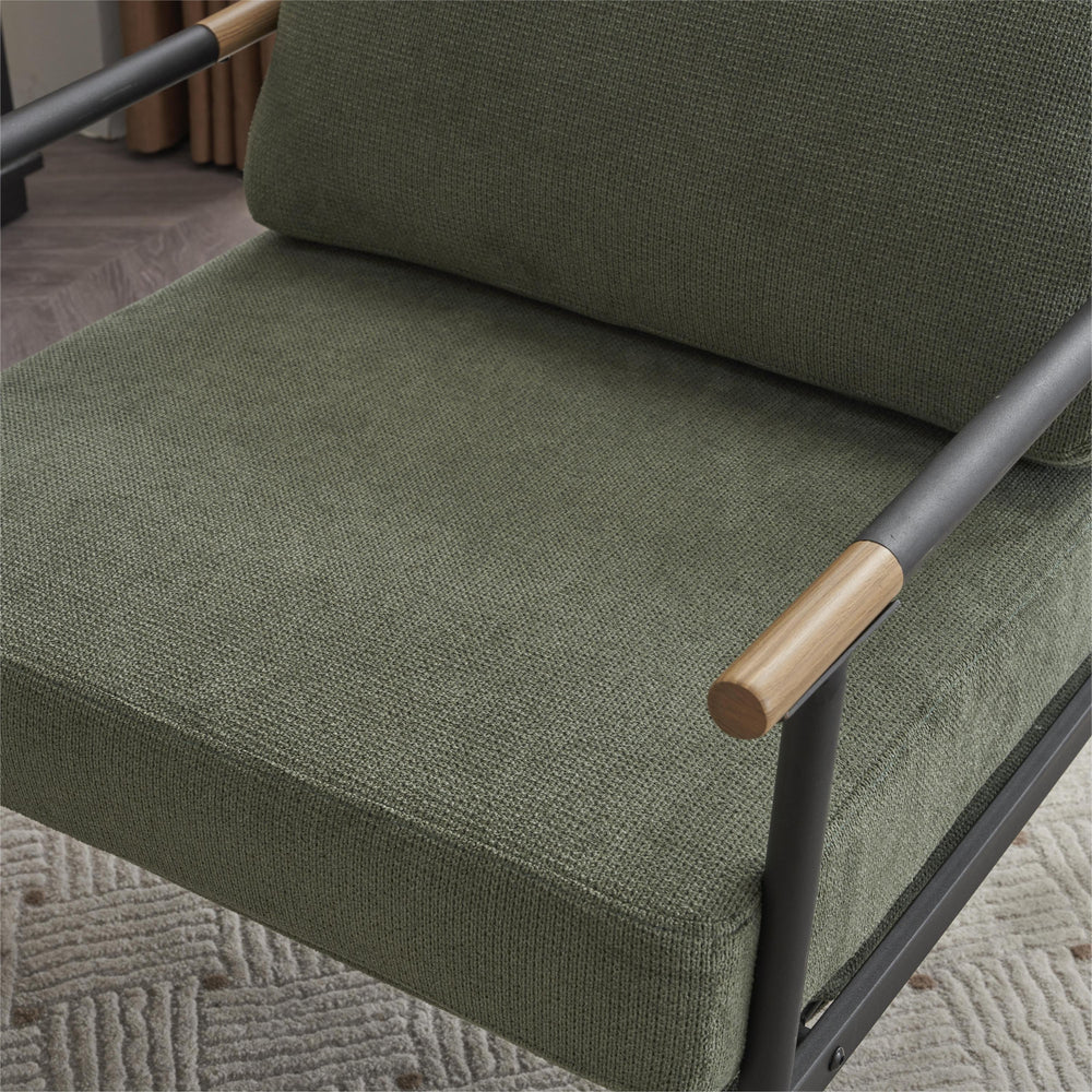 Cozy Green Mid-Century Lounge Chair