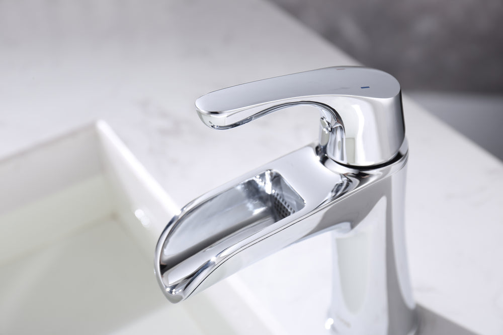 Sleek Single-Handle Bath Faucet