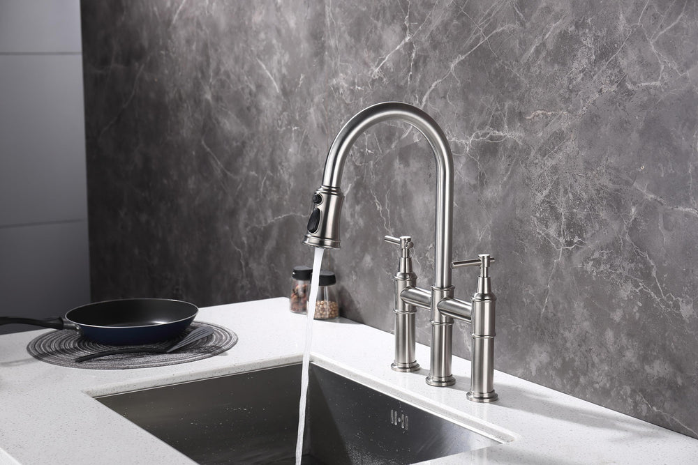 Spotless Pull-Down Kitchen Faucet