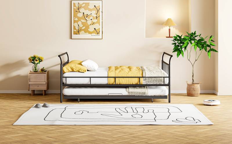 Curvy Black Daybed with Twin Trundle