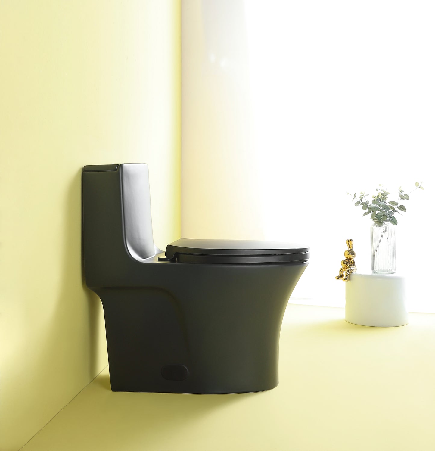 Eco-Friendly Comfort Height Toilet with Soft Close Seat