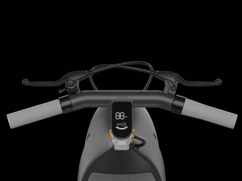 Foldable Electric Scooter: Ride in Style & Comfort!