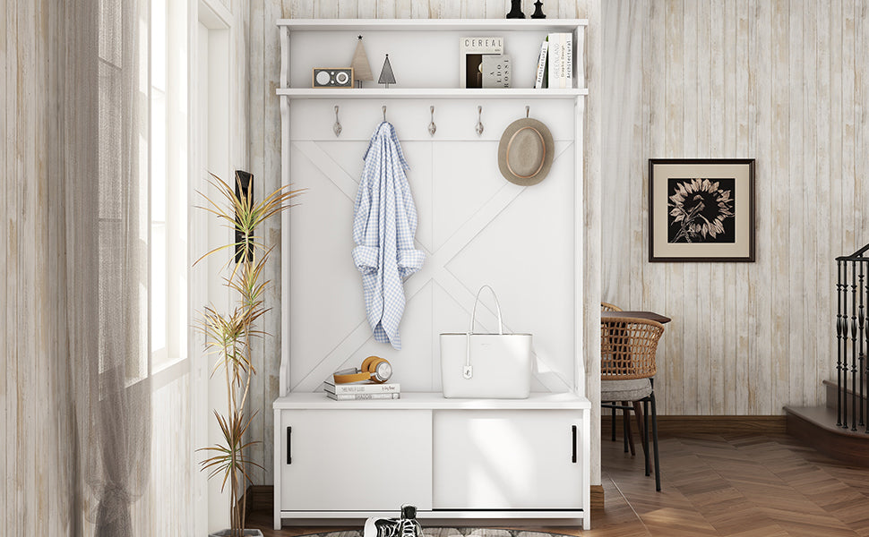 Entryway Charm: Multi-Functional Coat Rack & Storage Bench