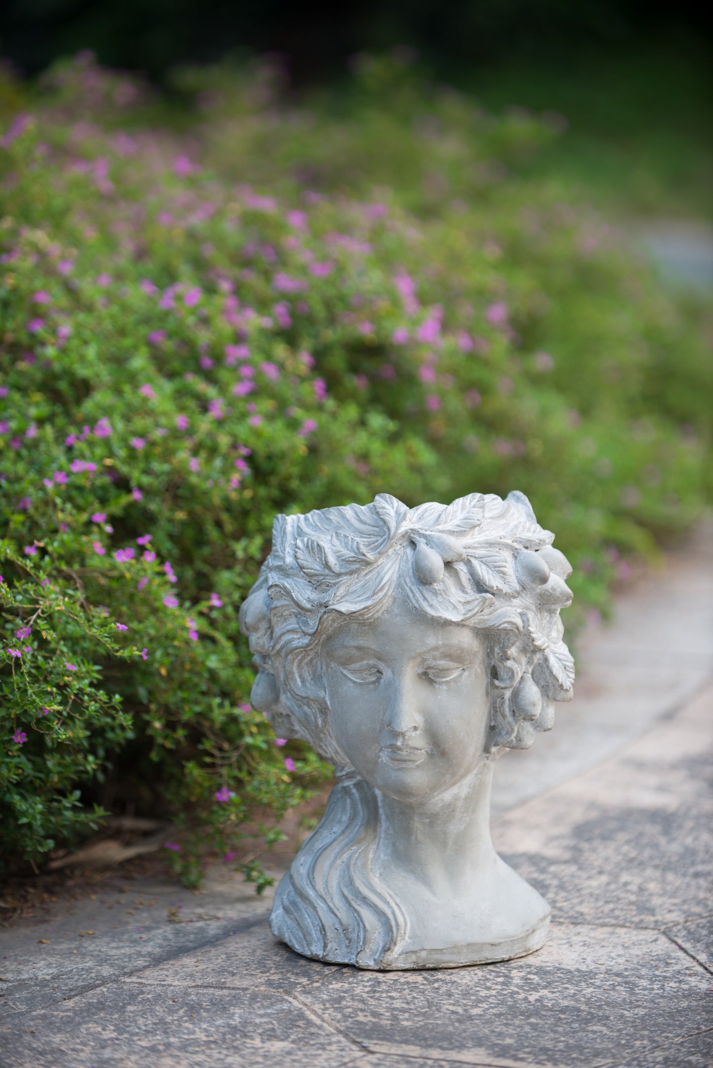 Stylish Concrete Face Planter