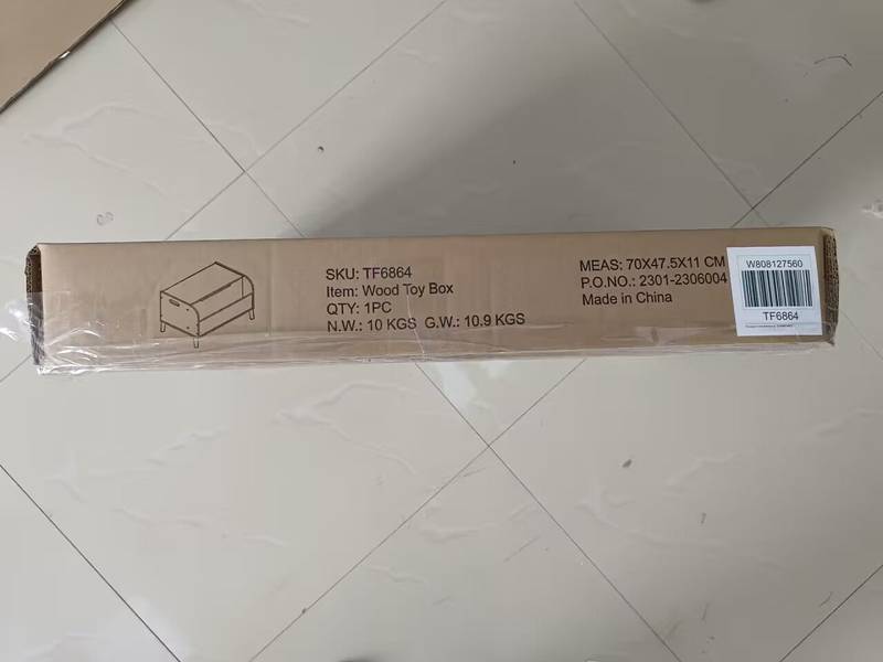 Kiddo's Cozy Toy Chest & Bookshelf