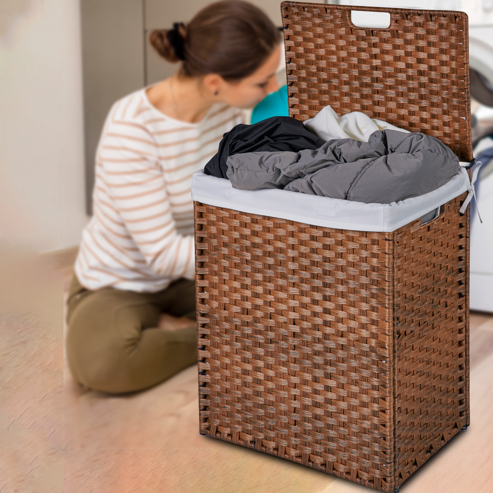 Stylish Lid Hamper with Removable Bags