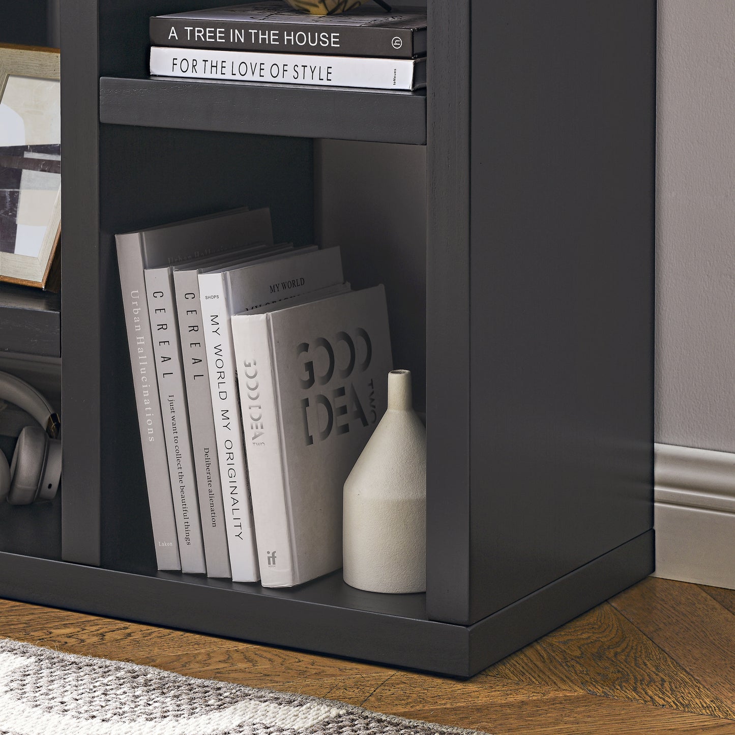 CozyCube Wooden Bookcase - Stylish Storage for Every Room