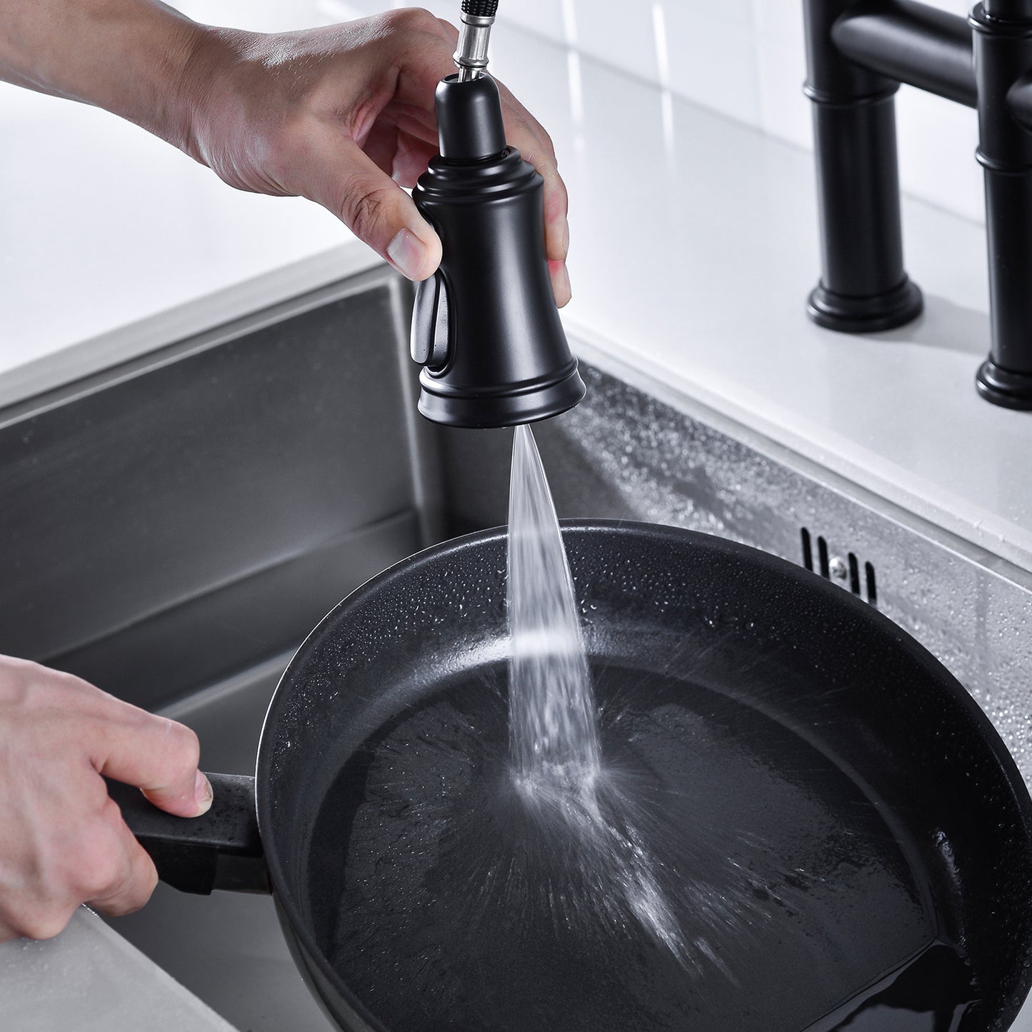 Spotless Pull-Down Kitchen Faucet