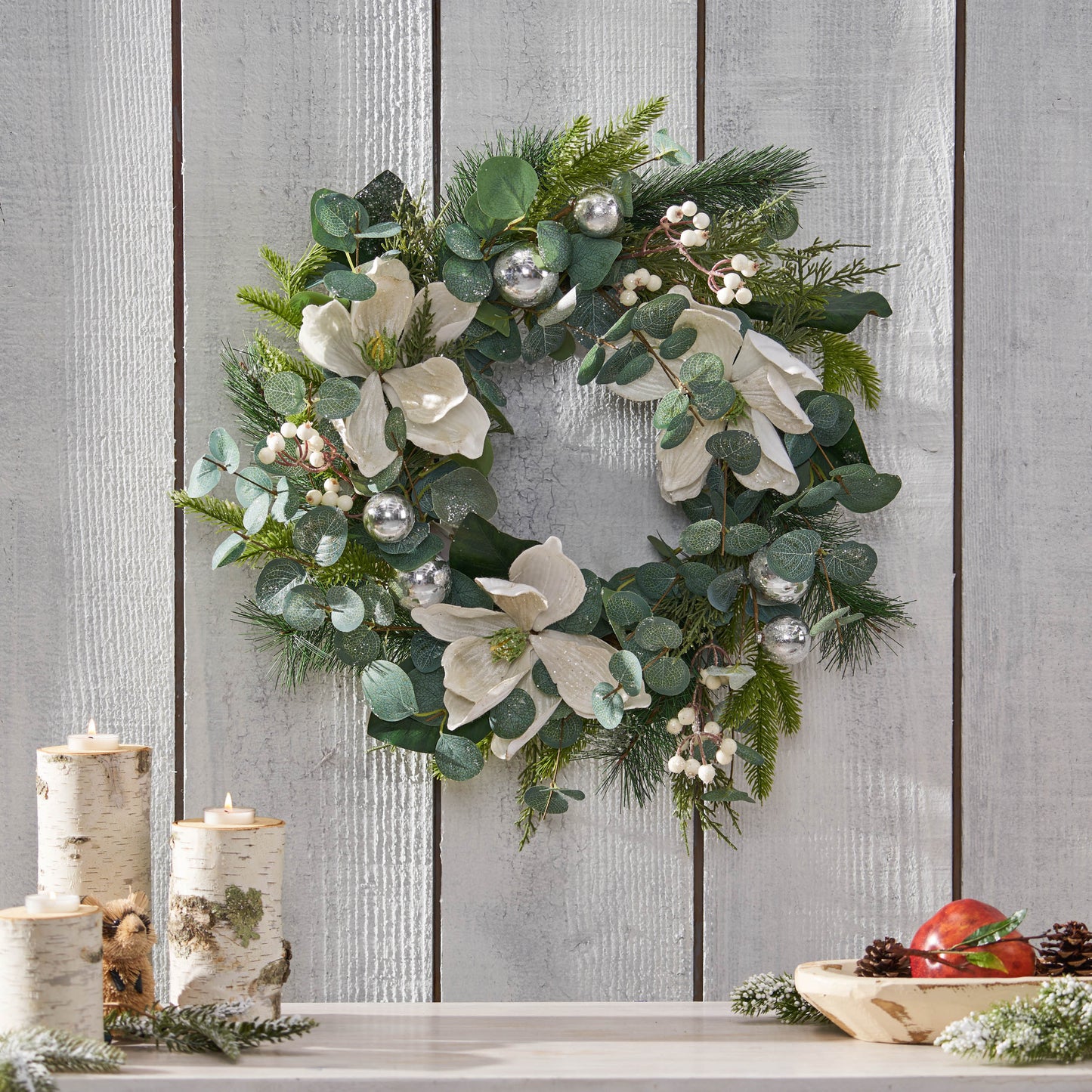 Magnolia & Leaf Wreath