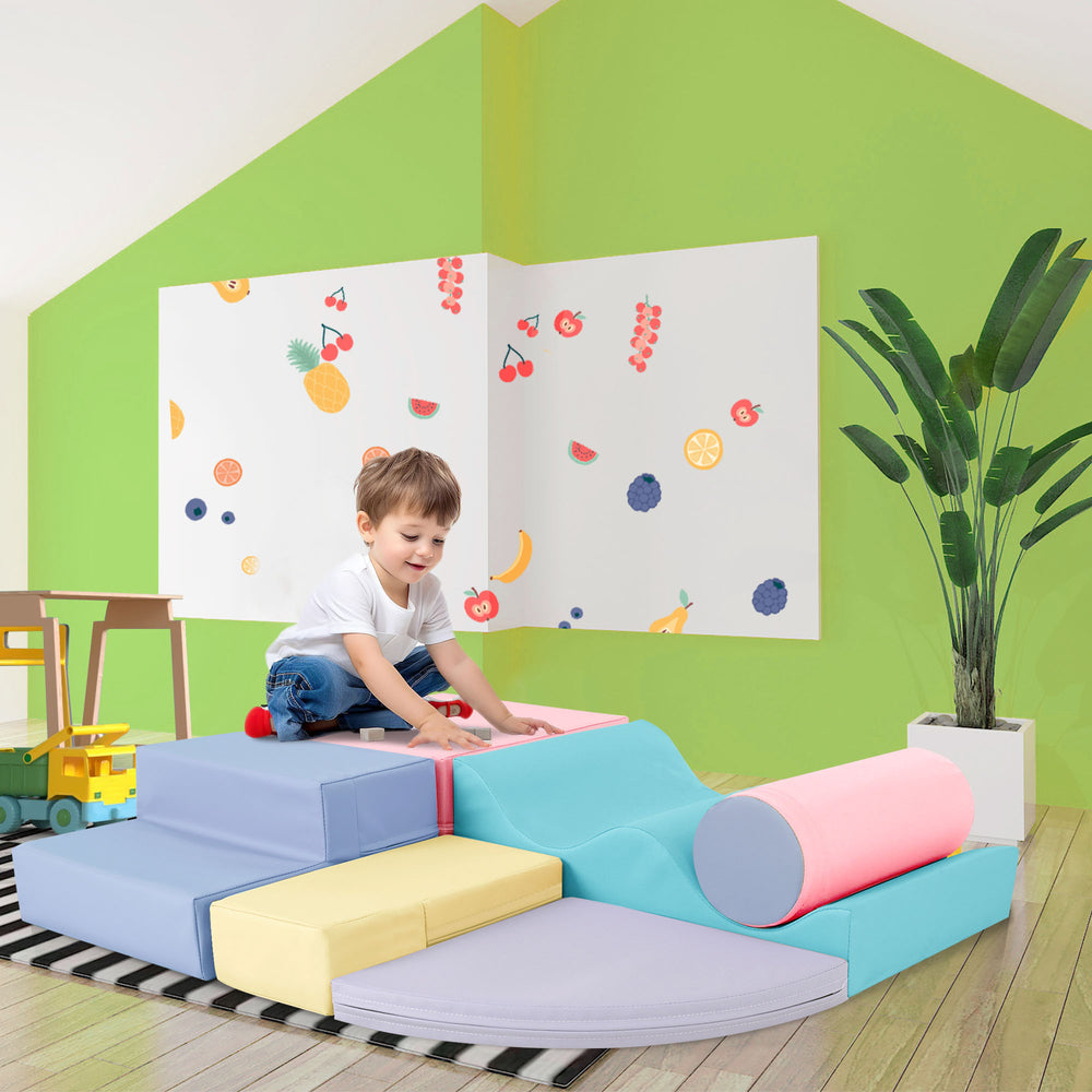 Cuddle & Climb Playset