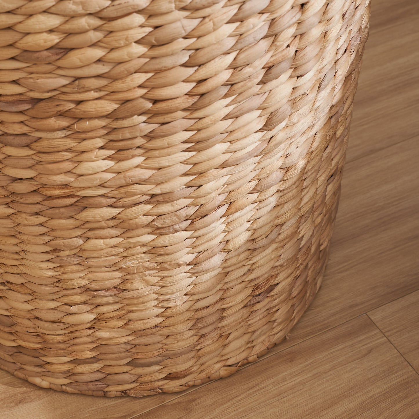 Chic Woven Laundry Basket with Lid