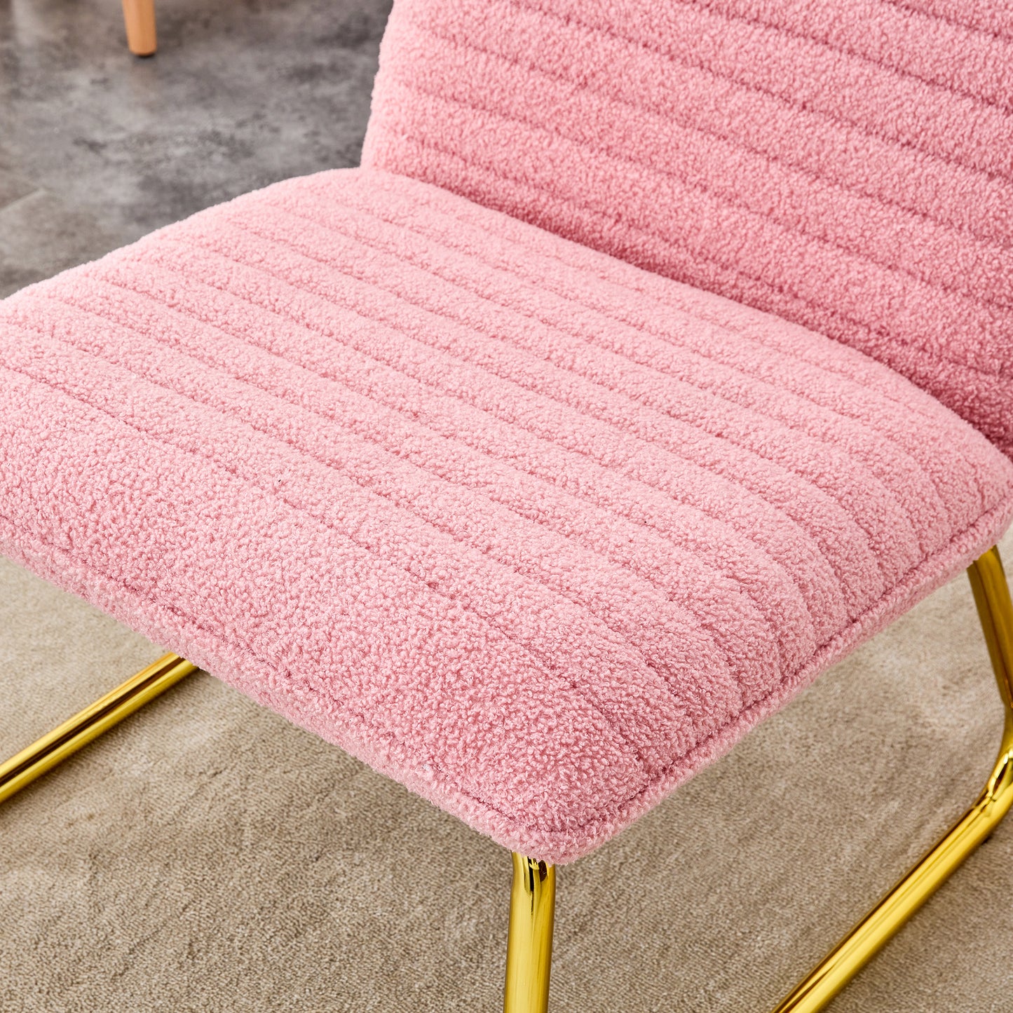 Chic Pink Plush Lounge Chair