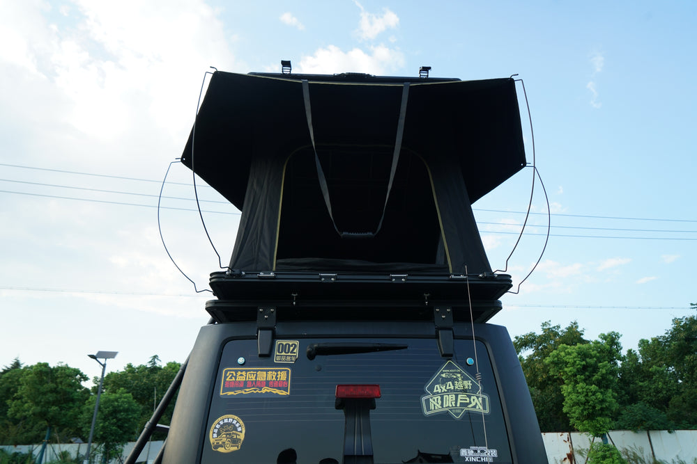 Quick Pop Rooftop Tent: Cozy Adventure for Two to Three!