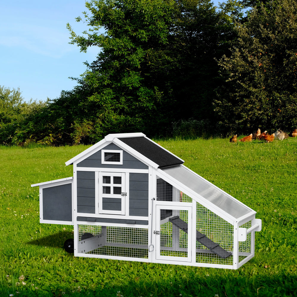 Easy Move Chicken Coop with Ramp and Removable Tray