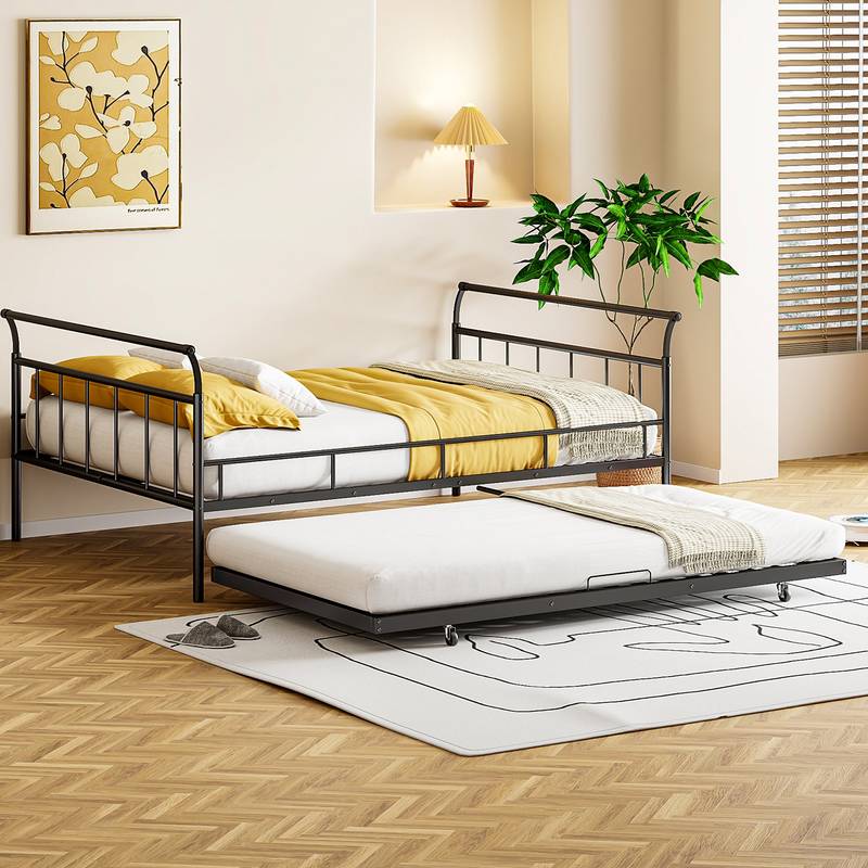 Curvy Black Daybed with Twin Trundle