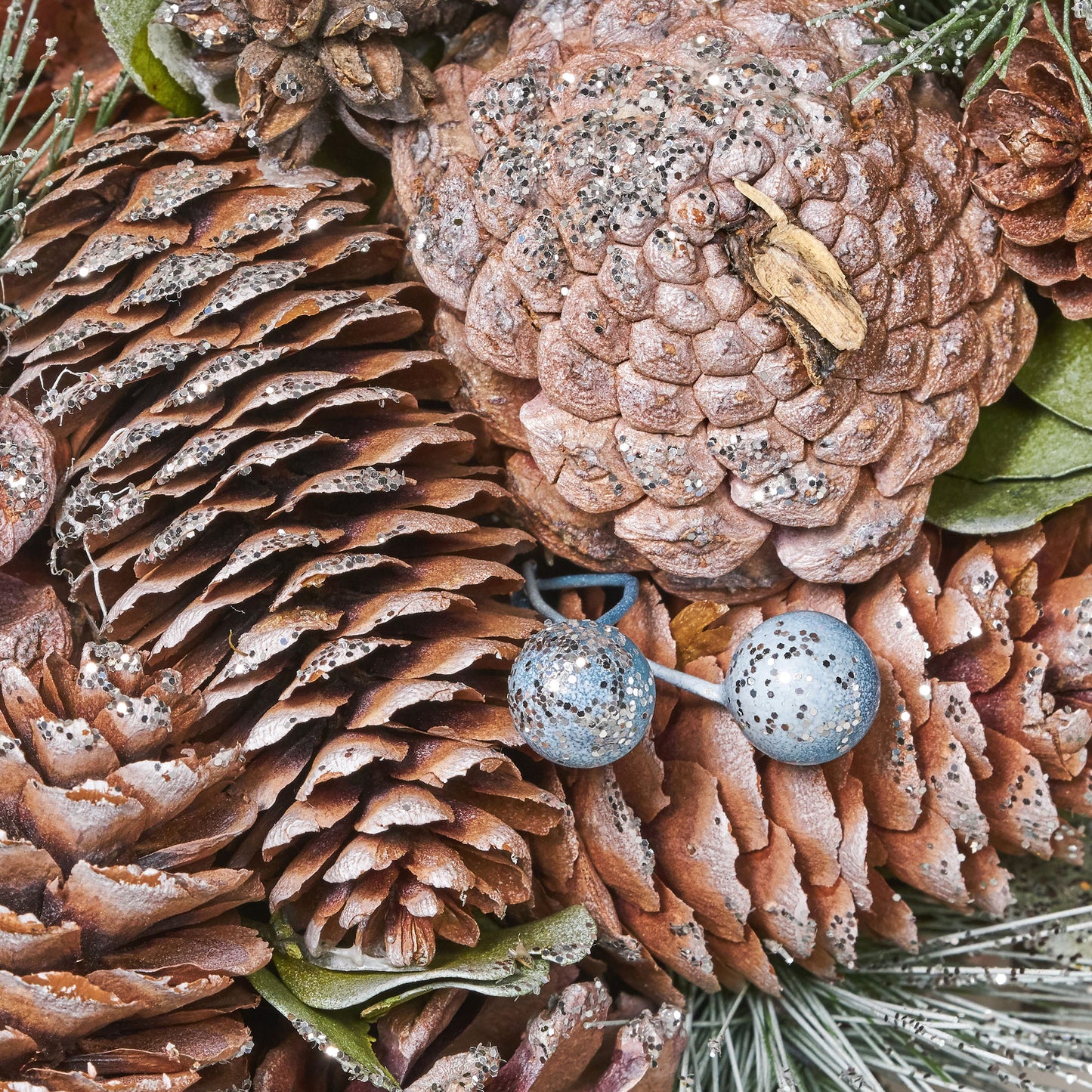 Cozy Pine Cone Wreath