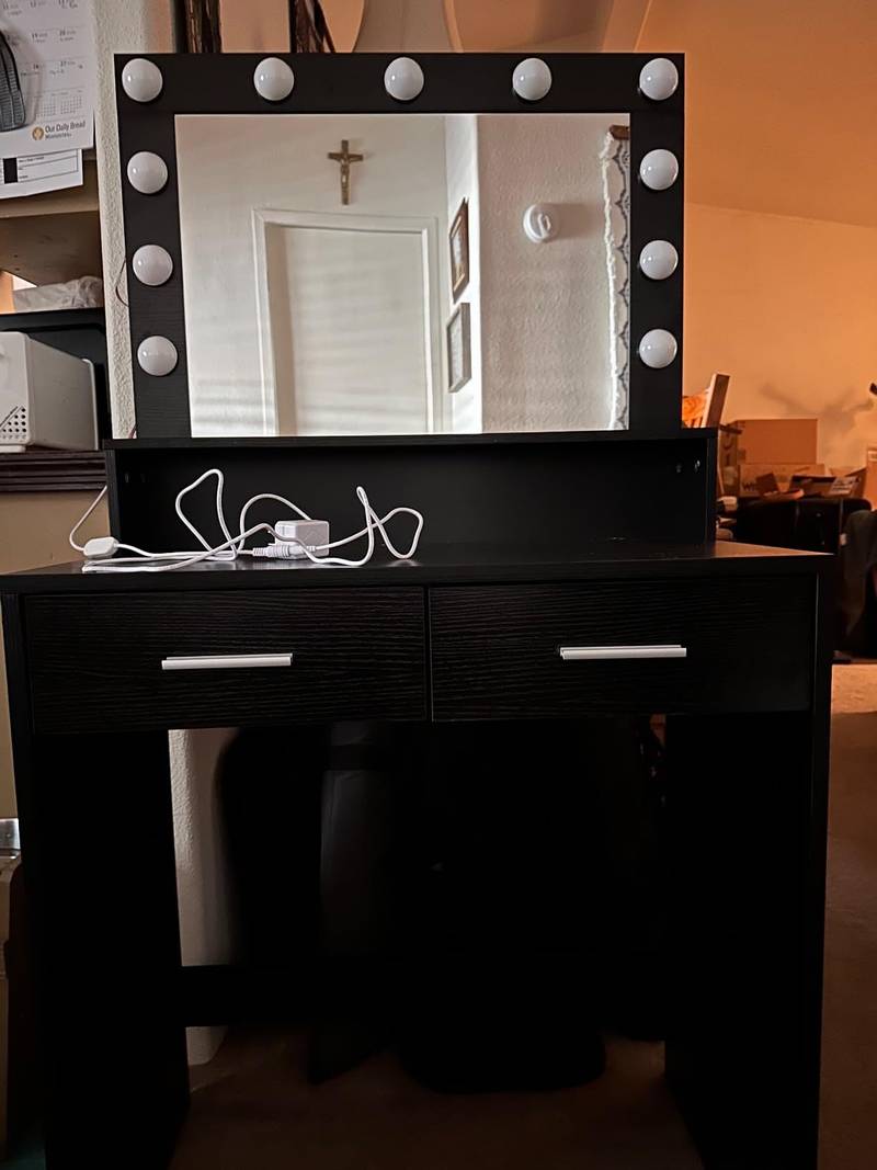 Glamour Glow Vanity Desk