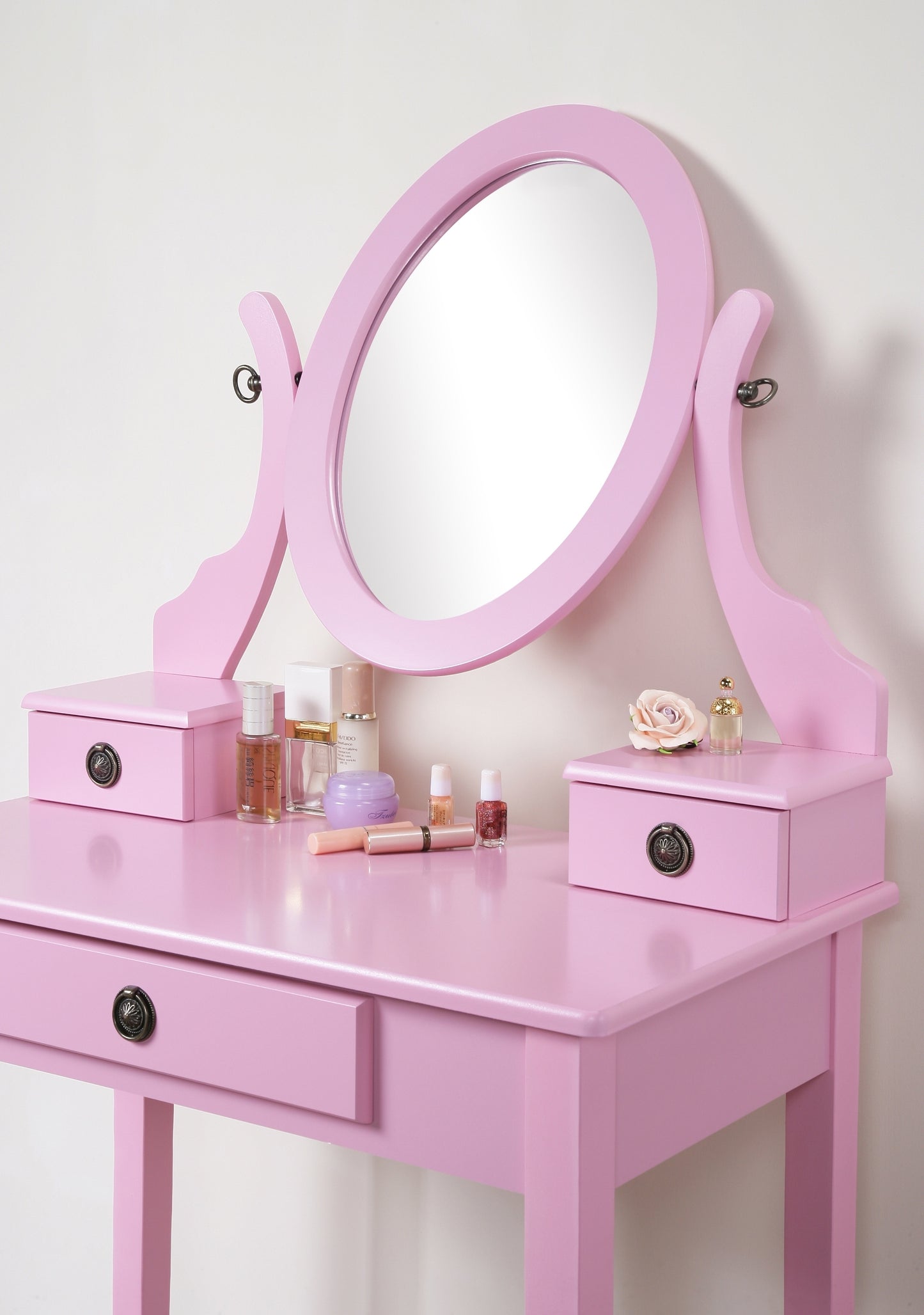 Pretty in Pink Vanity Set