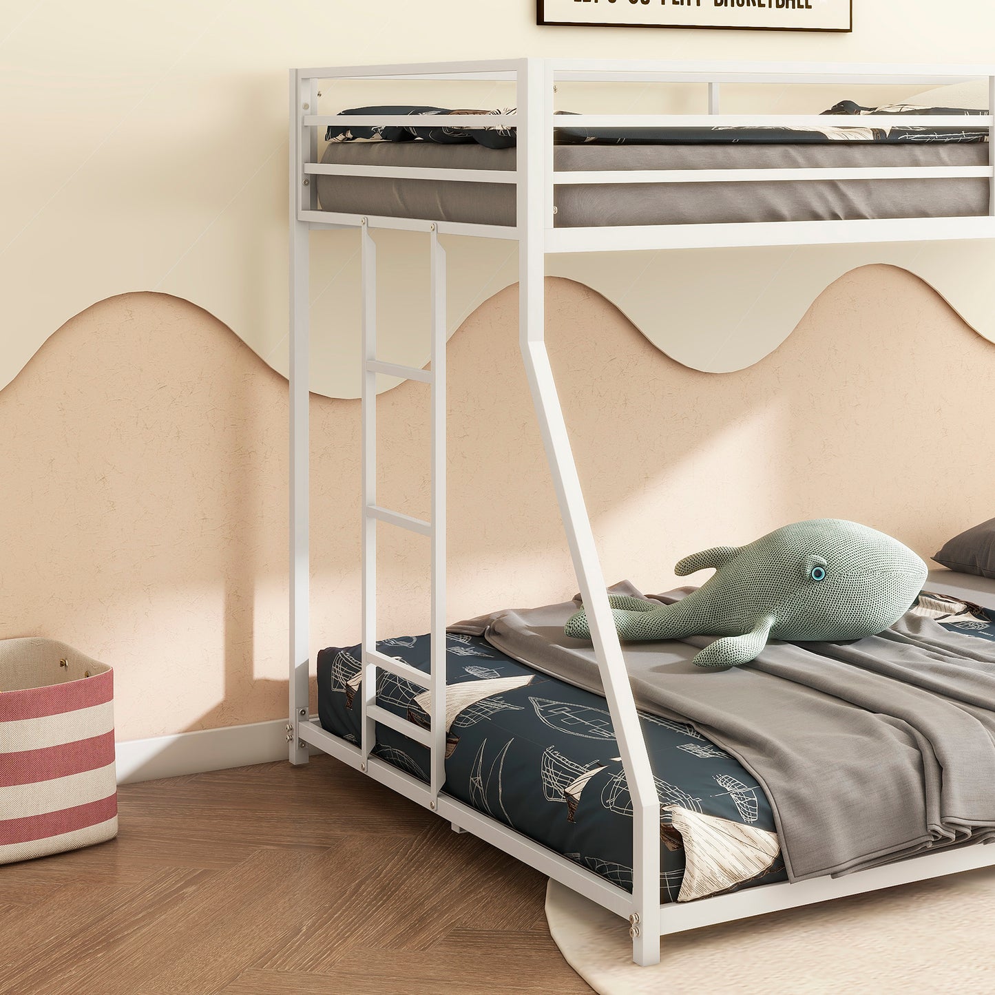 Sturdy Metal Bunk Bed - Fun & Easy Climb for All Ages!